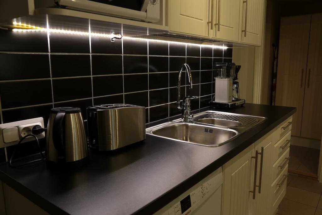 Hotelli Ville Apartment Tammerfors Rom bilde